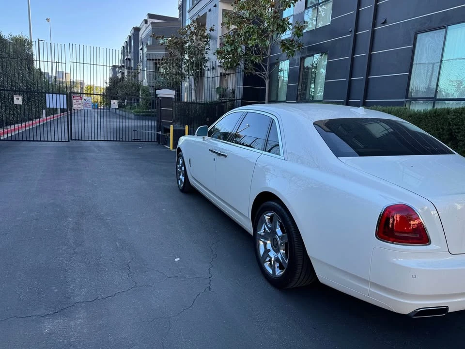 2012 Rolls-Royce Ghost 1st Gen - Image 4 of 15