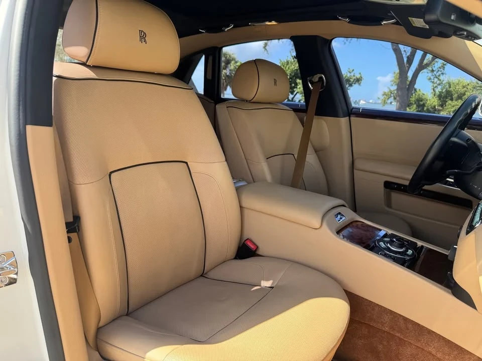 2012 Rolls-Royce Ghost 1st Gen - Image 14 of 19