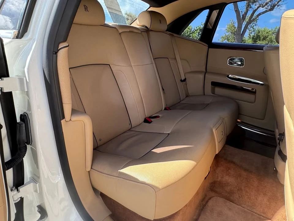 2012 Rolls-Royce Ghost 1st Gen - Image 18 of 19