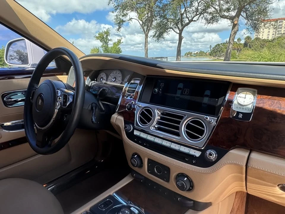 2012 Rolls-Royce Ghost 1st Gen - Image 13 of 19
