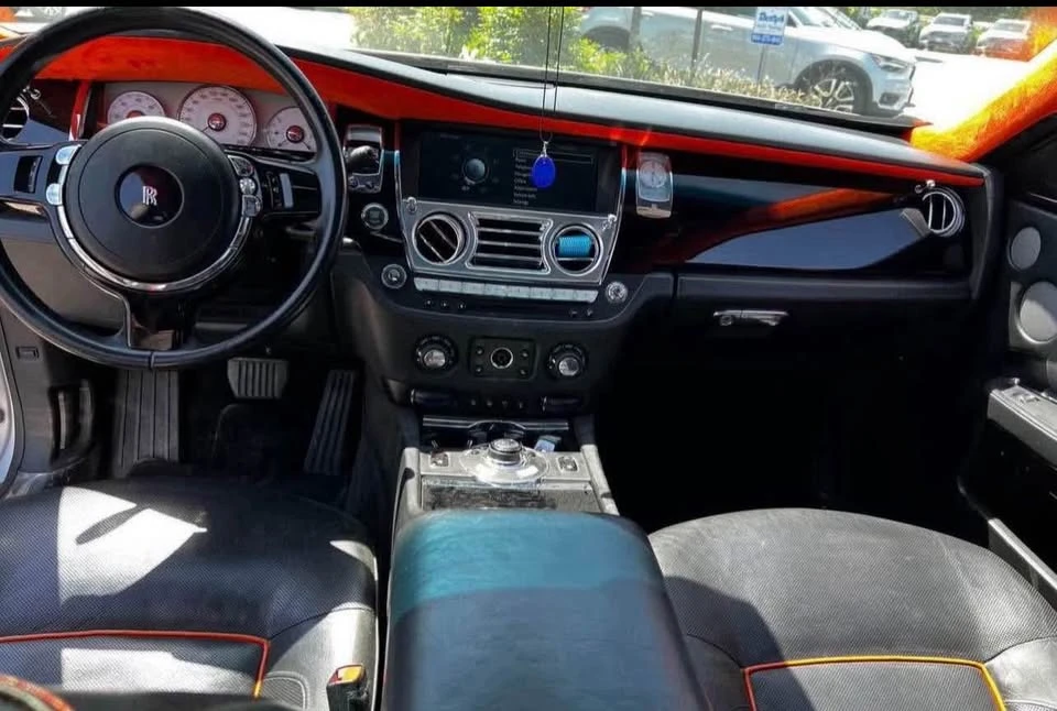 2012 Rolls-Royce Ghost 1st Gen - Image 11 of 18