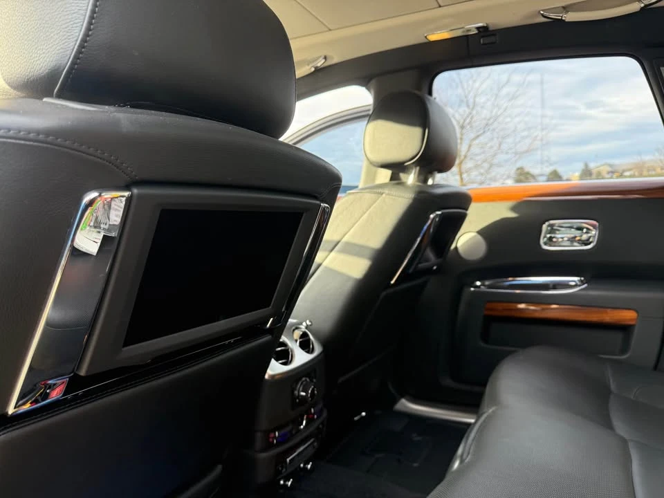 2012 Rolls-Royce Ghost 1st Gen - Image 16 of 19