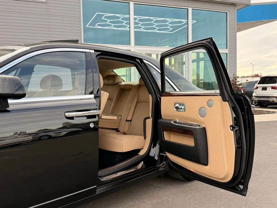 2012 Rolls-Royce Ghost 1st Gen - Image 14 of 16