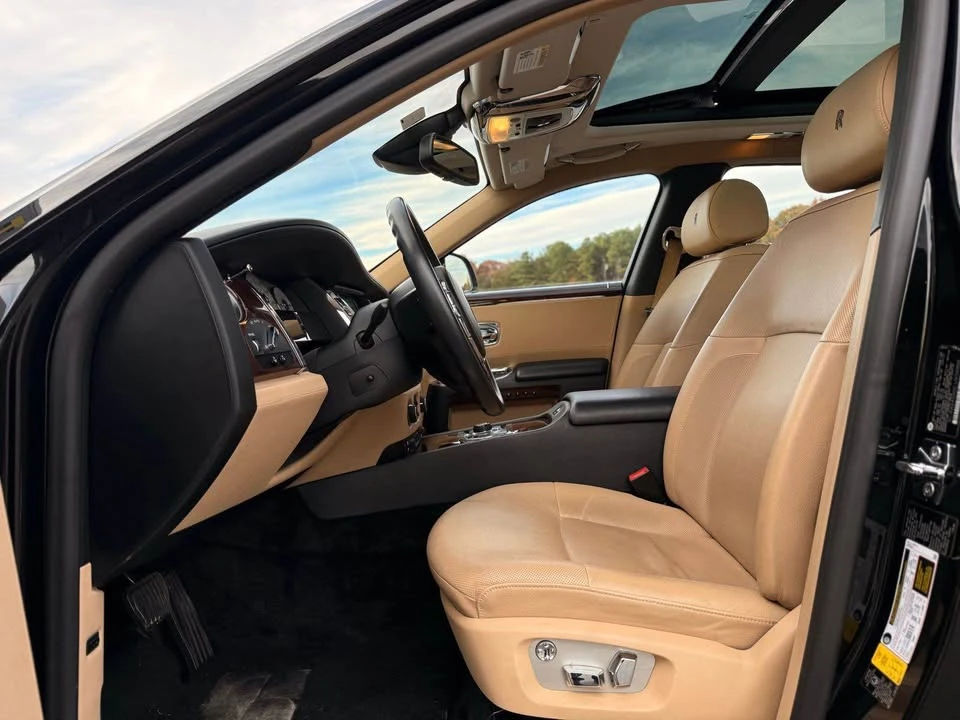 2012 Rolls-Royce Ghost 1st Gen - Image 7 of 16