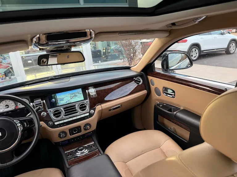 2012 Rolls-Royce Ghost 1st Gen - Image 10 of 20