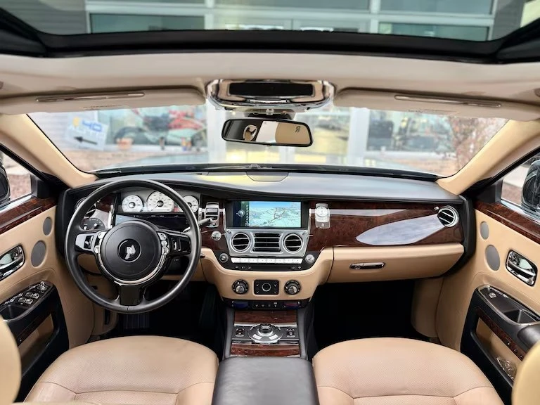 2012 Rolls-Royce Ghost 1st Gen - Image 17 of 20