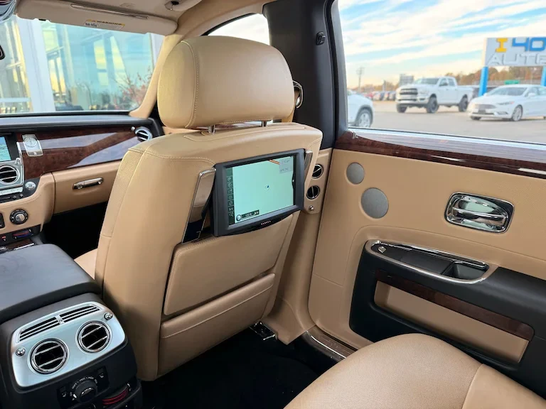2012 Rolls-Royce Ghost 1st Gen - Image 16 of 20