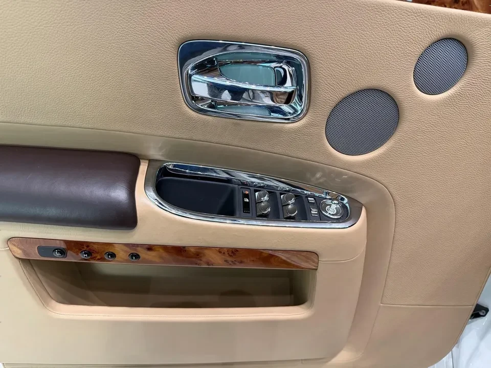 2012 Rolls-Royce Ghost 1st Gen - Image 10 of 11