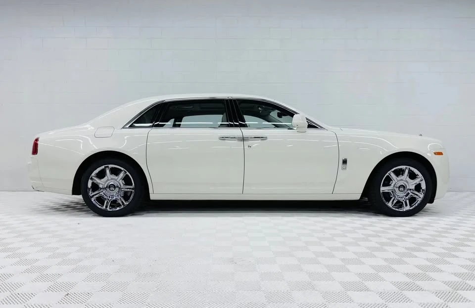 2012 Rolls-Royce Ghost 1st Gen - Image 3 of 18