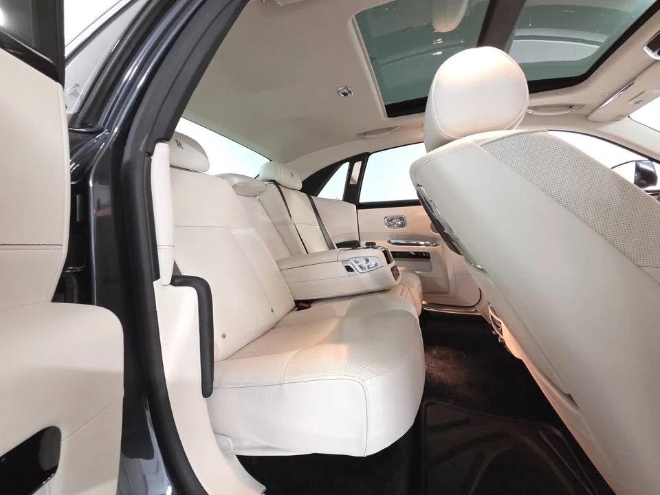 2012 Rolls-Royce Ghost 1st Gen - Image 12 of 20