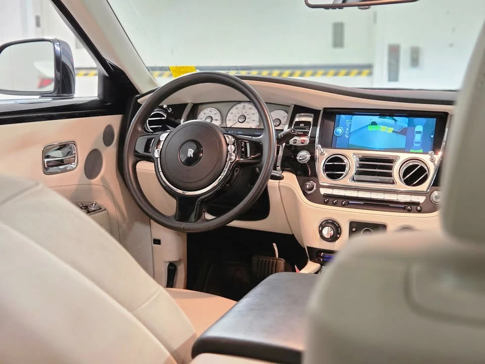 2012 Rolls-Royce Ghost 1st Gen - Image 15 of 20