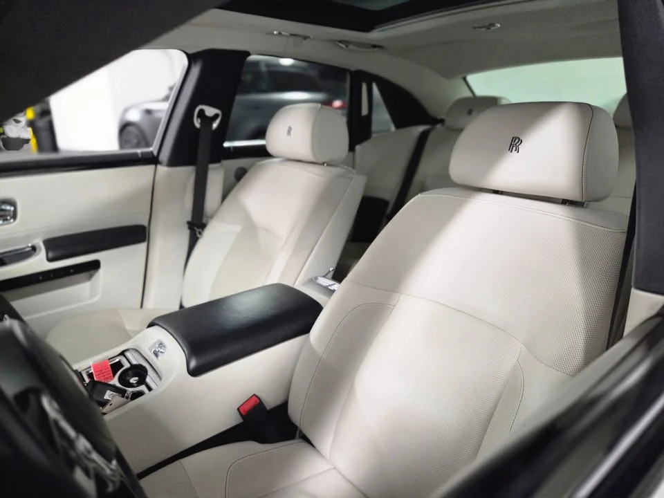 2012 Rolls-Royce Ghost 1st Gen - Image 10 of 20