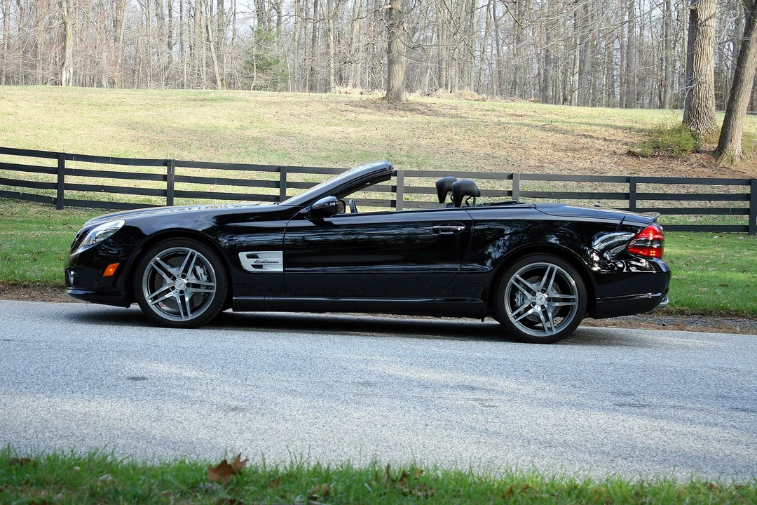2012 Mercedes-Benz R231 SL 63 & SL 65 AMG - Image 11 of 28