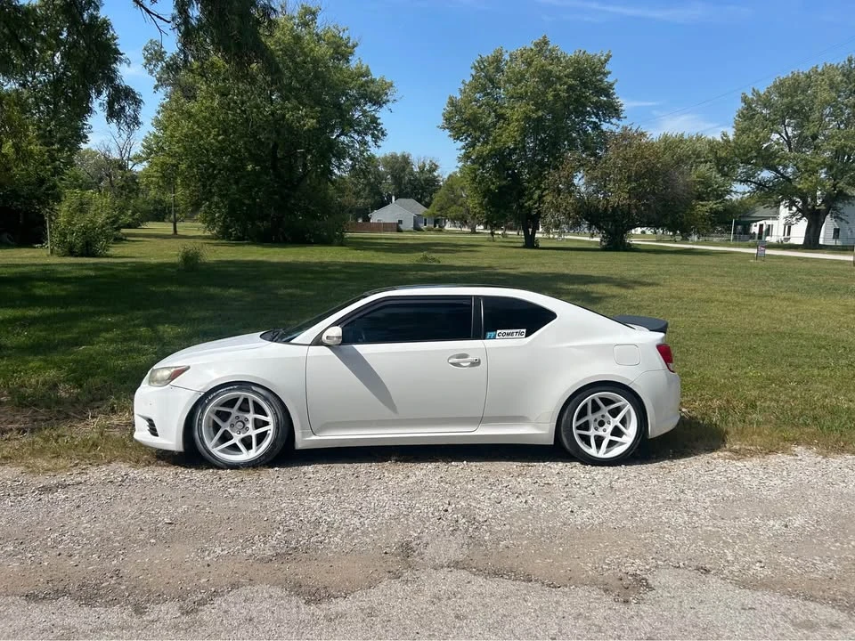 2012 Scion tC - Image 2 of 4