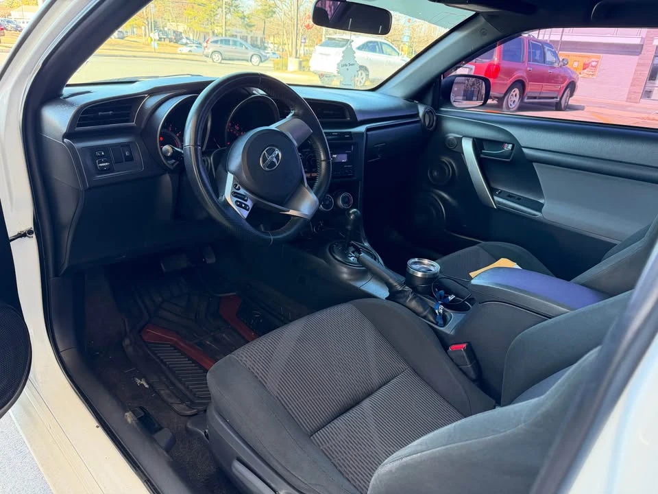2012 Scion tC - Image 3 of 18