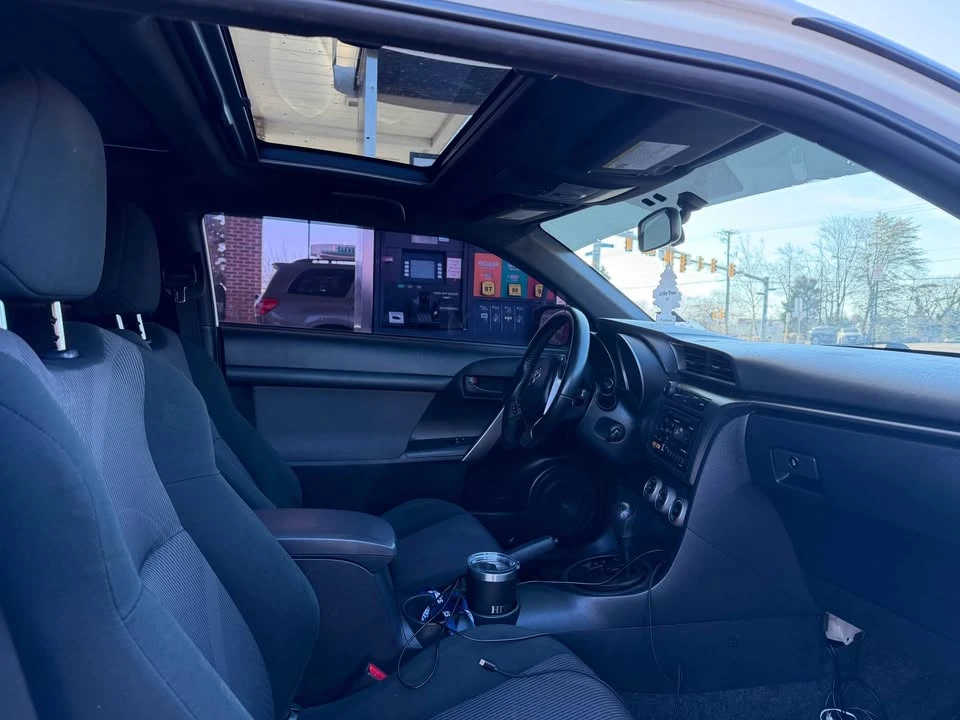 2012 Scion tC - Image 11 of 18