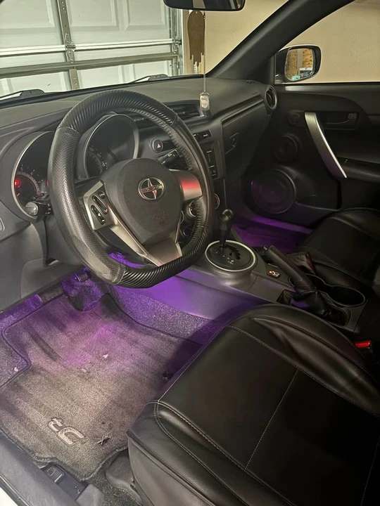 2012 Scion tC - Image 8 of 9