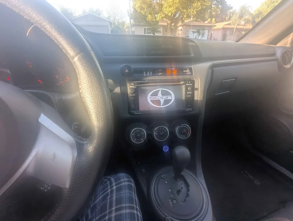 2012 Scion tC - Image 5 of 14