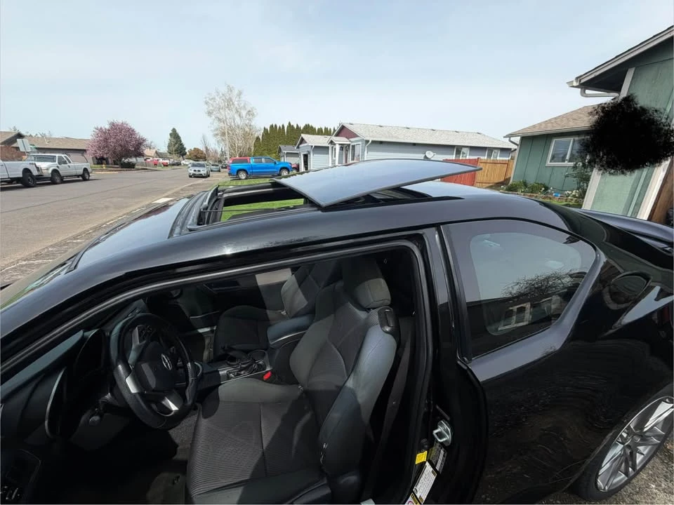 2012 Scion tC - Image 7 of 11