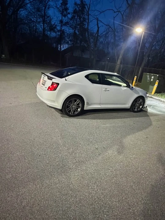 2012 Scion tC - Image 5 of 17