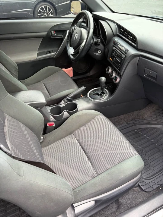 2012 Scion tC - Image 6 of 7