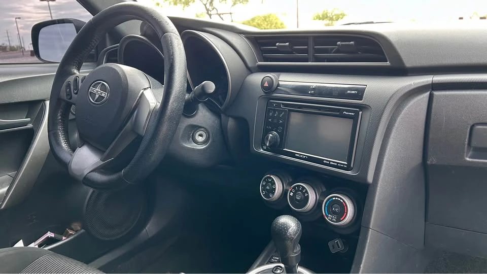 2012 Scion tC - Image 9 of 10