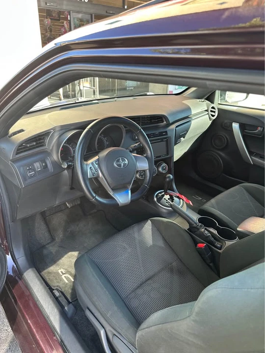 2012 Scion tC - Image 6 of 6