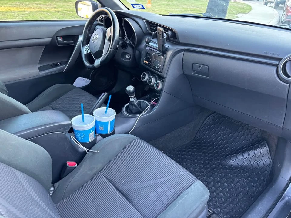 2012 Scion tC - Image 10 of 11