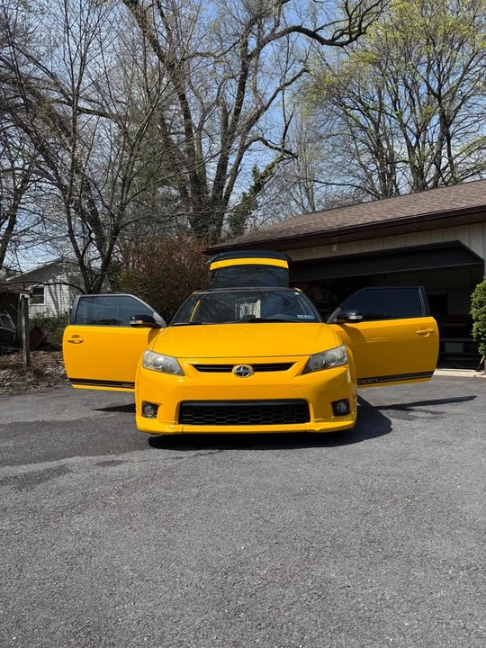 2012 Scion tC - Image 2 of 13