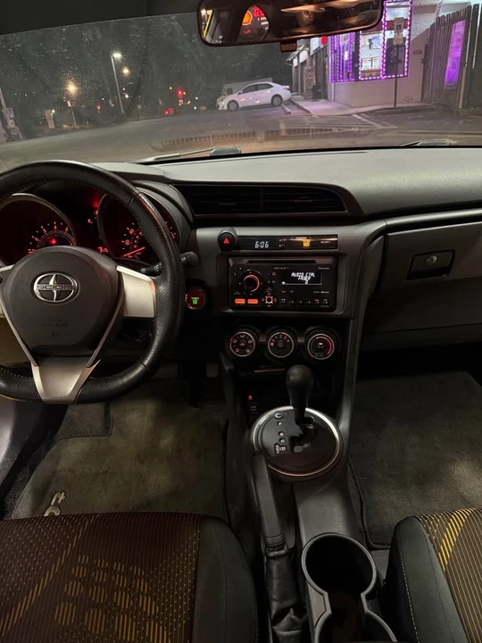 2012 Scion tC - Image 7 of 8