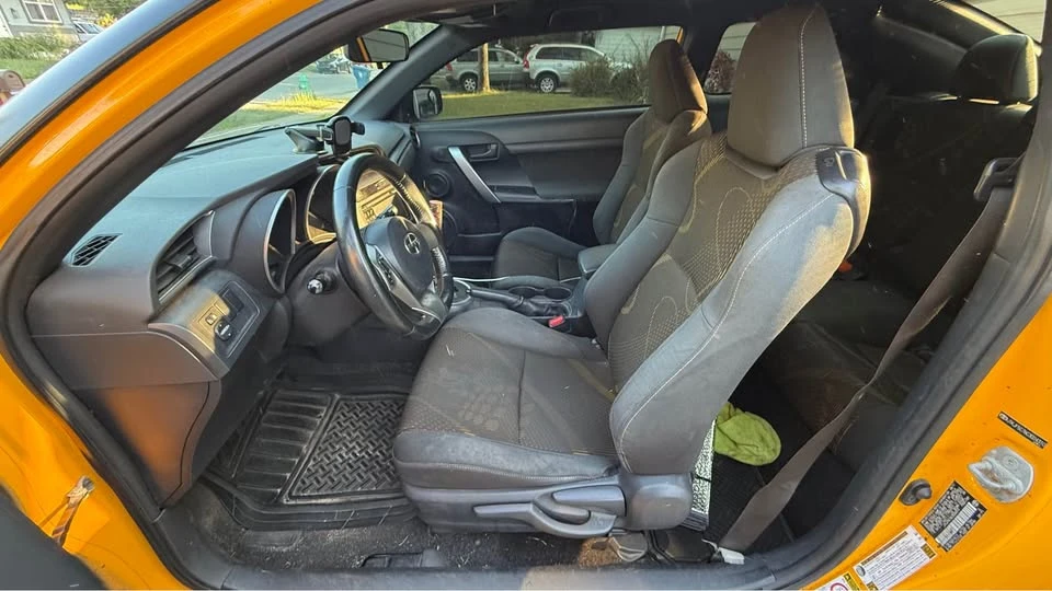 2012 Scion tC - Image 5 of 9