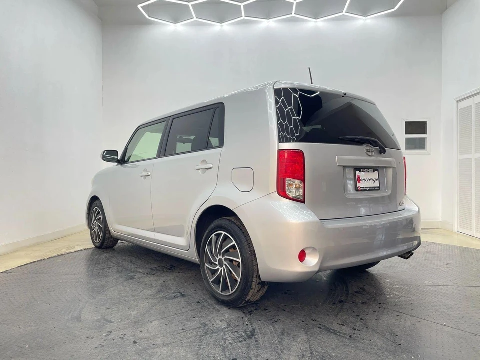 2012 Scion xB - Image 6 of 21