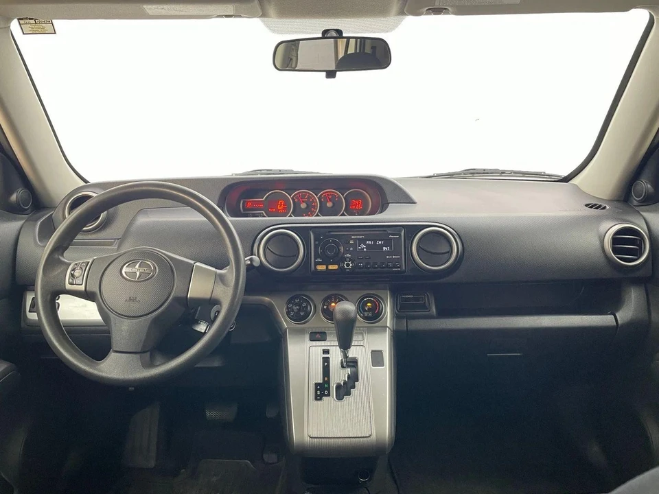 2012 Scion xB - Image 16 of 21
