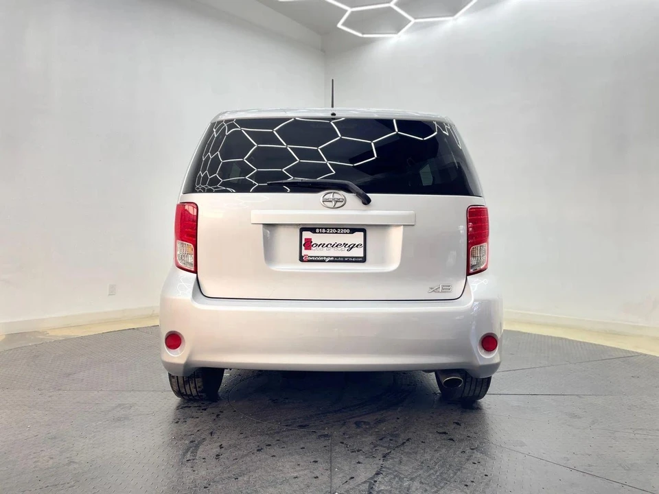2012 Scion xB - Image 5 of 21