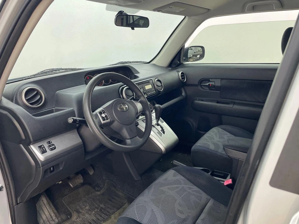 2012 Scion xB - Image 11 of 21