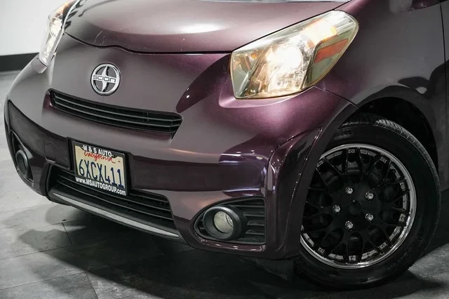 2012 Scion iQ - Image 9 of 16
