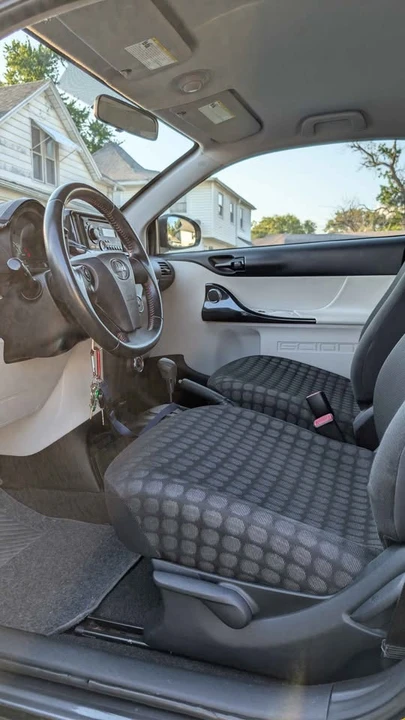 2012 Scion iQ - Image 5 of 6