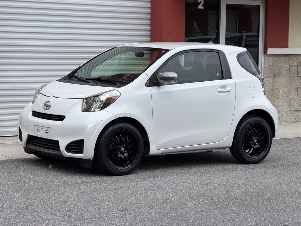 2012 Scion iQ - Image 8 of 31