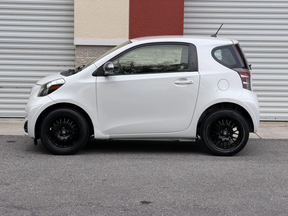 2012 Scion iQ - Image 11 of 31