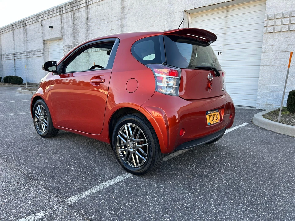 2012 Scion iQ - Image 13 of 31