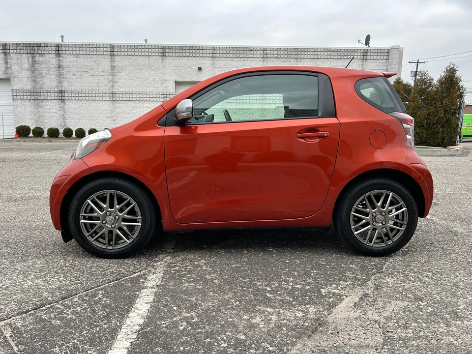 2012 Scion iQ - Image 11 of 31