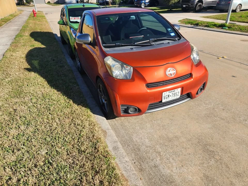 2012 Scion iQ - Image 3 of 5