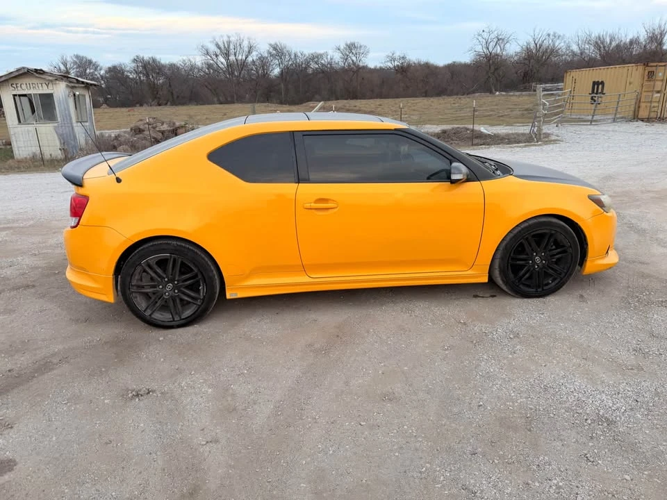 2012 Scion tC - Image 7 of 10