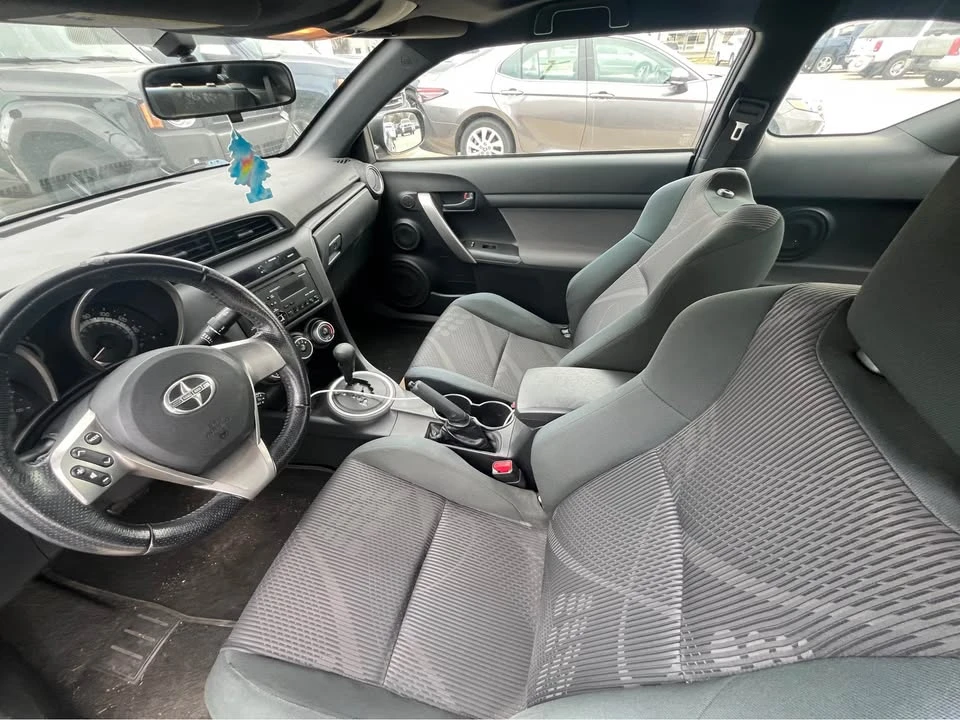 2012 Scion tC - Image 6 of 7