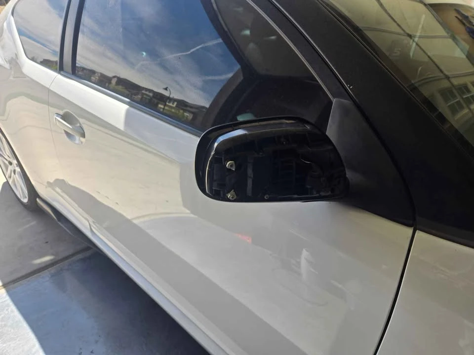 2012 Scion tC - Image 8 of 9