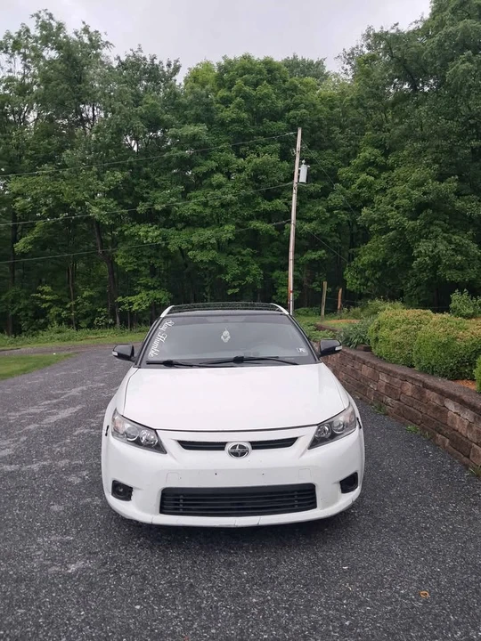 2012 Scion tC - Image 5 of 13