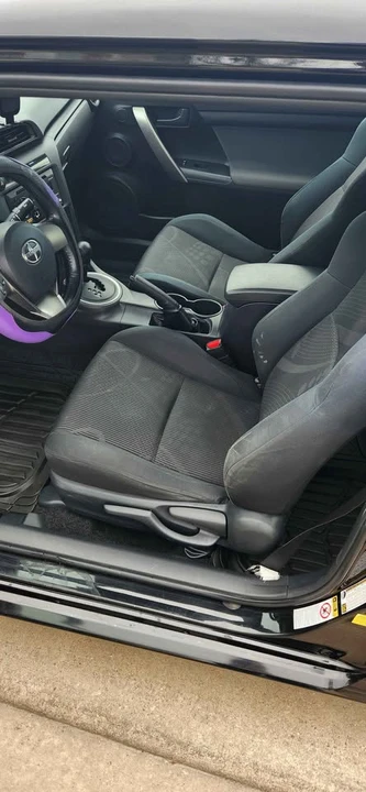 2012 Scion tC - Image 8 of 9
