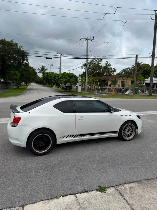 2012 Scion tC - Image 7 of 13