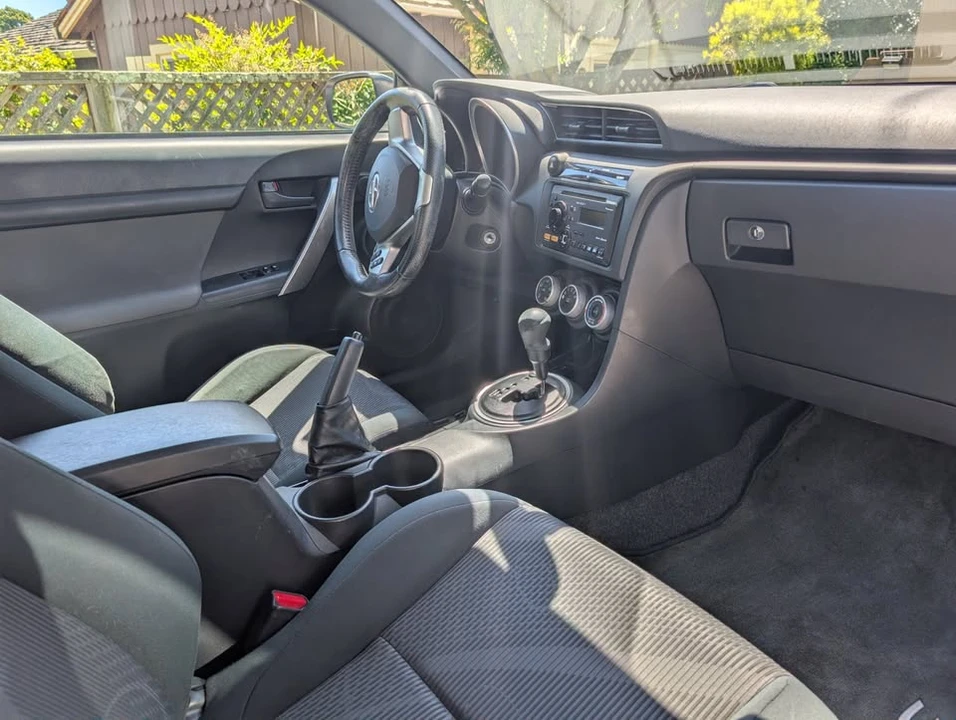 2012 Scion tC - Image 6 of 8
