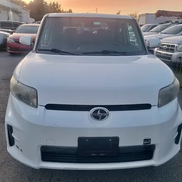 2012 Scion xB Hatchback 4D